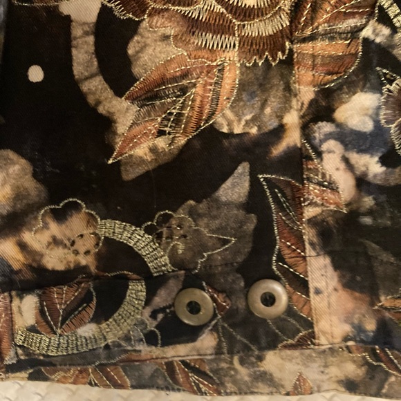 Chico’s Patterned Jean Jacket - Picture 6 of 8